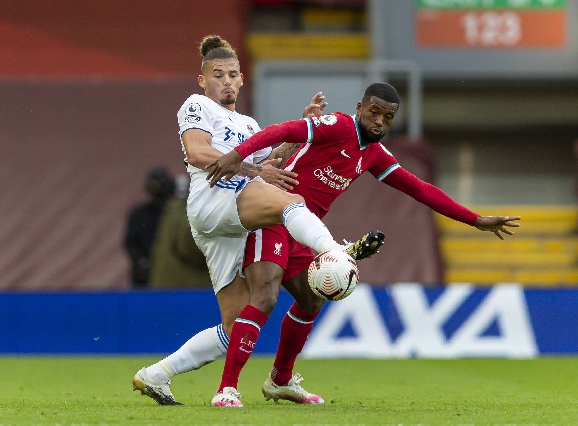 尤其在面对 尤其在面对